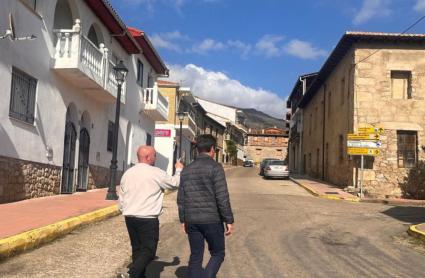 La Diputación de Cáceres licita por 600.00 euros las obras de rehabilitación de la carretera CC-104 por San Martín de Trevejo