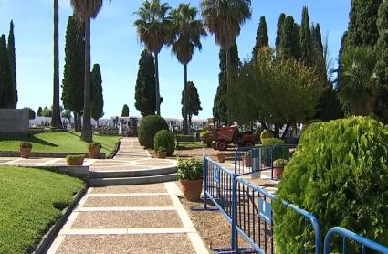 Piden al Ayuntamiento de Badajoz que apoye la declaración de lugar de la memoria las tapias del cementerio de San Juan