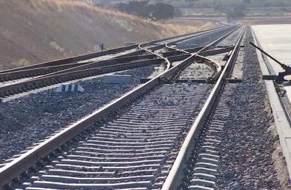 Línea ferroviaria en Expacio Mérida