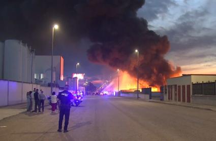 Incendio en una nave de Don Benito