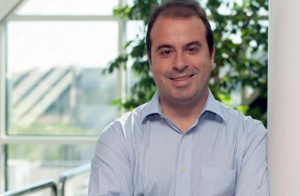 David Alonso trabaja en el desarrollo del satélite SpainSat NG II como jefe de proyecto.