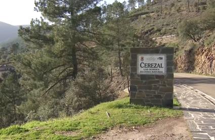 Entrada a Cerezal, en Las Hurdes