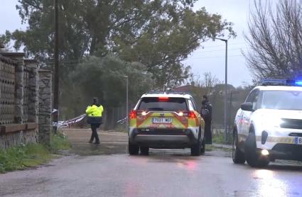 La Policía en una de las zonas más afectadas por el temporal en Badajoz