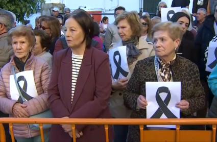 Familia de Manuela Chavero, presente en la concentración celebrada en Hornachos