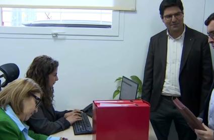 Ramón Díaz Farias presenta sus avales para convertirse en candidato a secretario general del PSOE de Extremadura