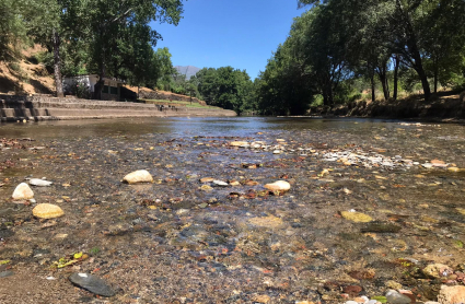 Imagen de la piscina natural de Hoyos (Cáceres)