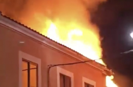 Incendio panadería en oria