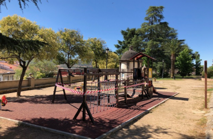 Un parque de Plasencia, precintado durante la pandemia