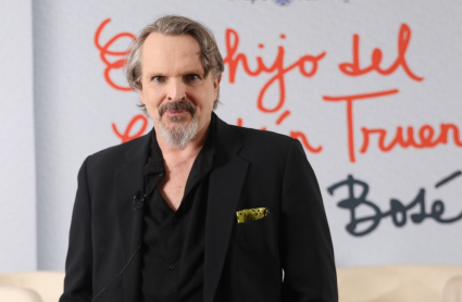 El cantante Miguel Bosé durante la presentación de "El hijo del Capitán Trueno", sus inéditas memorias.