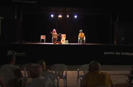 La Red de Escenarios Móviles de Extremadura, premiada como referente nacional de la cultura en el mundo rural