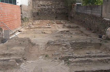 Localizan una cloaca, una panadería y una calle porticada de Curiga