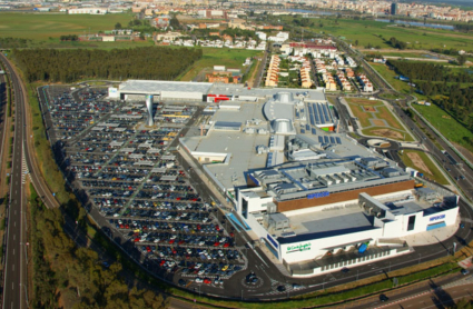 Las instalaciones del outlet de El Corte Inglés e Hipercor quedaría libres desde el 26 de agosto