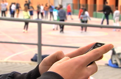 Móviles en centros educativos