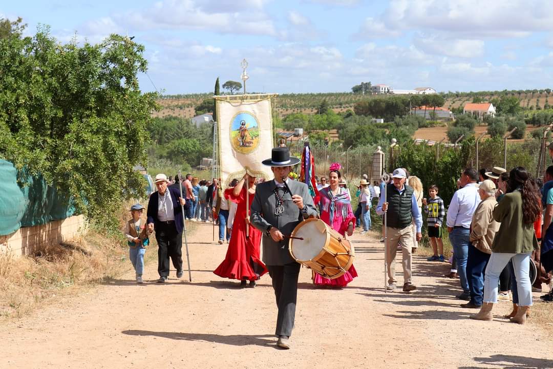 Vuelven la flauta y el tamboril a Badajoz