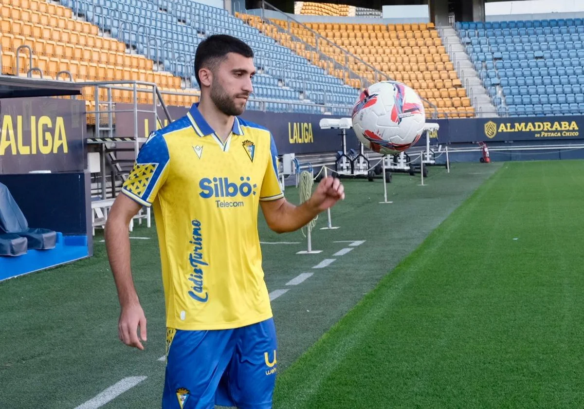 Mario Climent, del Mérida al Cádiz.