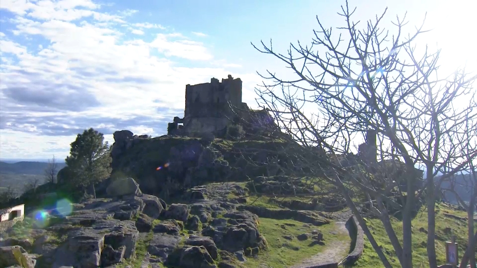 Se vende el Castillo de Trevejo