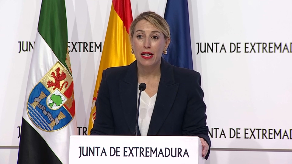 La presidenta de la Junta de Extremadura espera una reversión de la decisión de cerrar nucleares