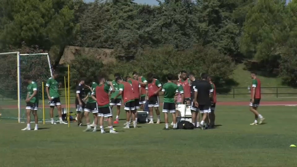 El Cacereño calienta motores