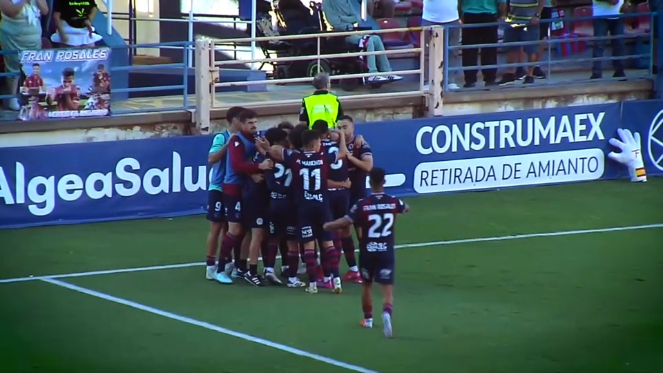 El Extremadura celebra uno de los goles logrados esta temporada