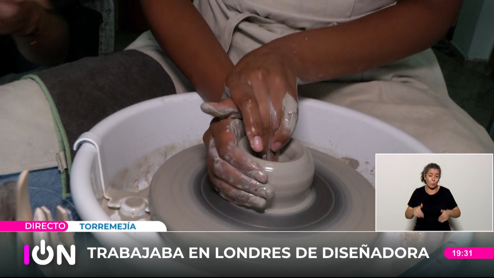 Una joven de 26 años regresa a Torremejía para dedicarse a la alfarería 