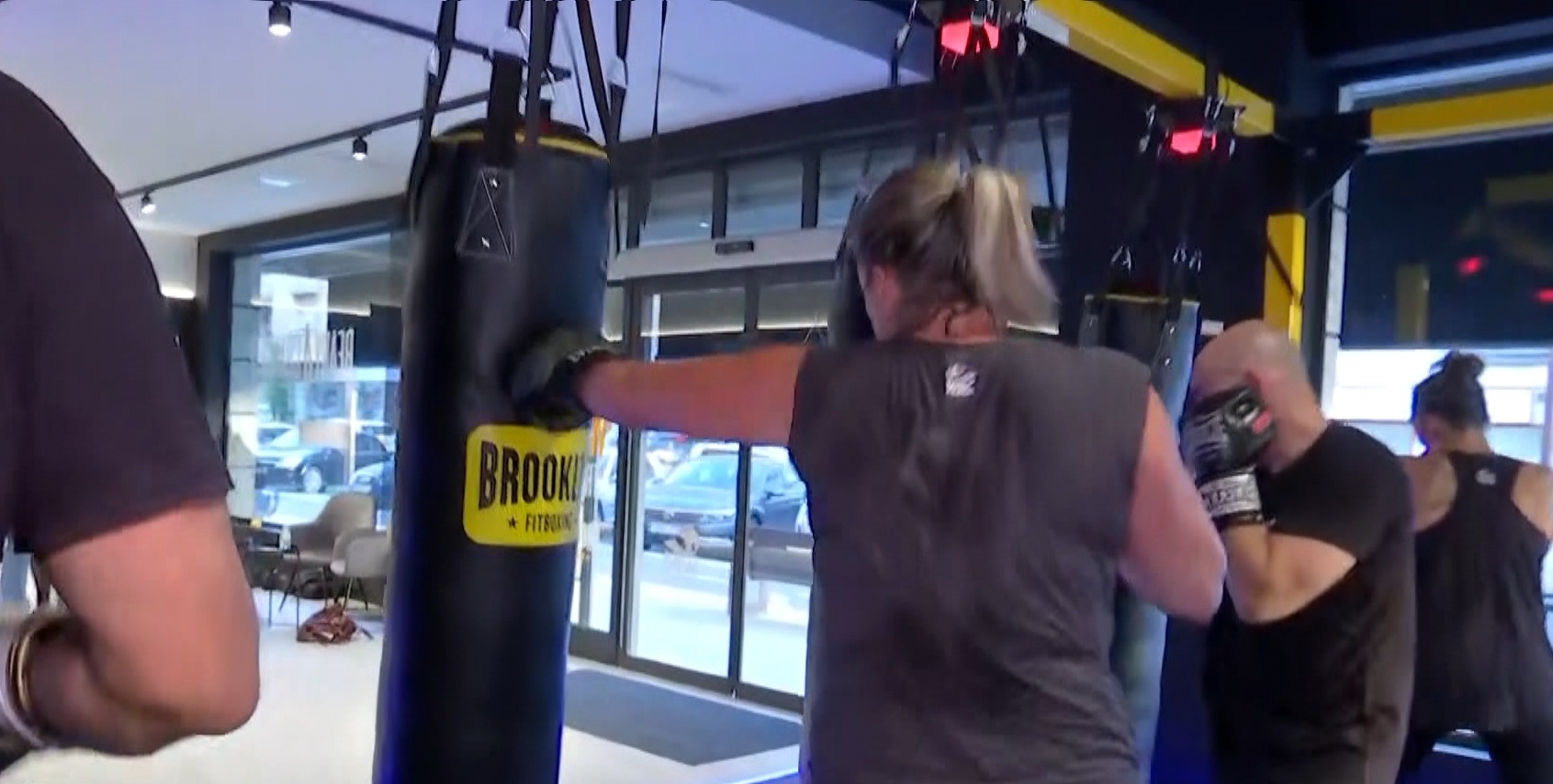 El Fitboxing es el deporte de moda, combina boxeo y fitness