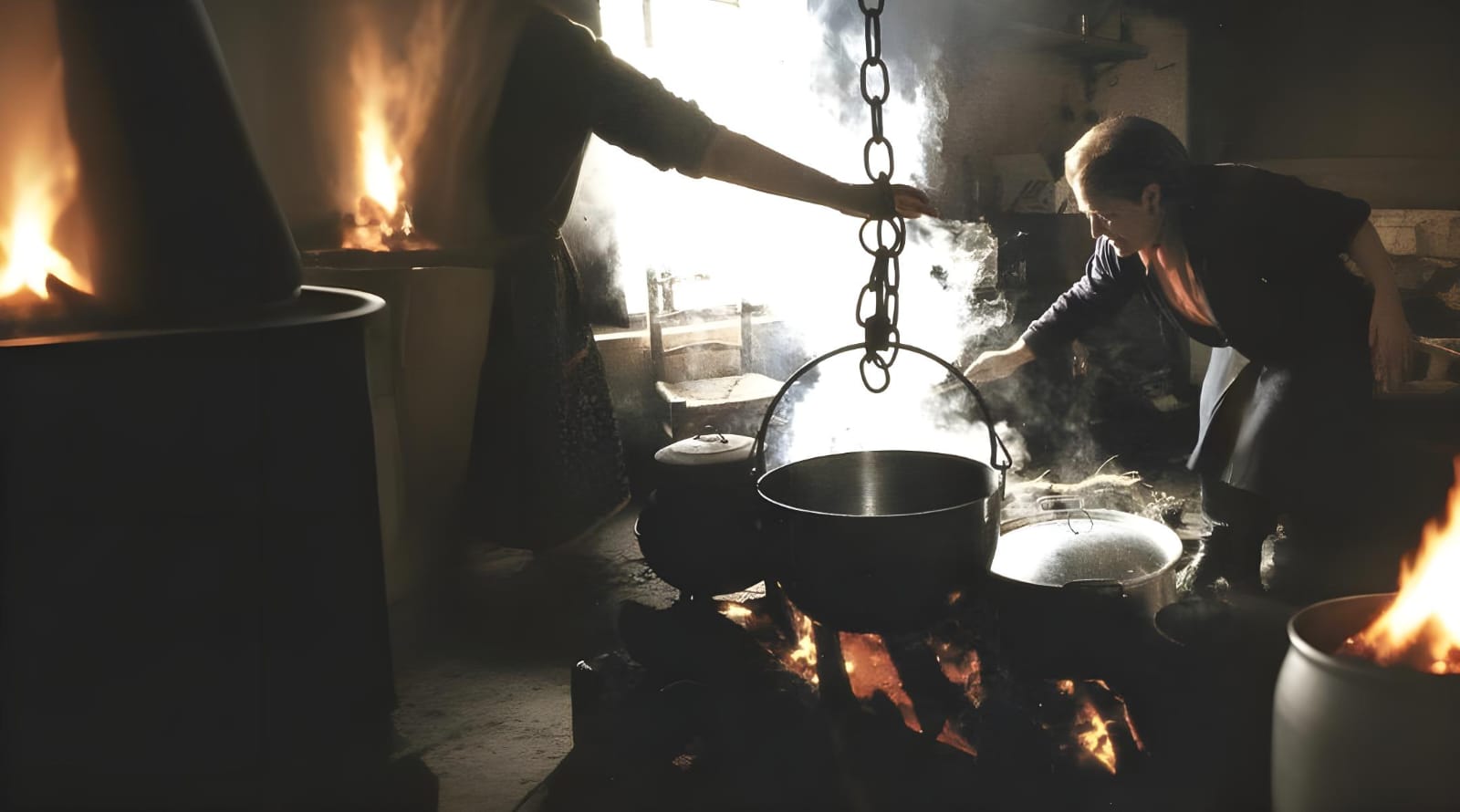 Fotografía en recuerdo de la cofrade Felisa Zamorano Martínez  extraída de la portada del "Cuadernos popular" número 43. Editado por Cofradía Extremeña de la Gastronomía. 