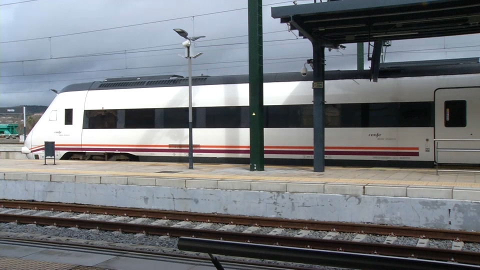 Tren en una estación extremeña - Imagen de archivo
