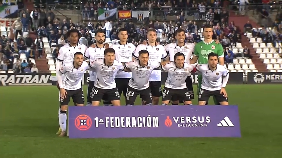 Titulares del Mérida en el partido ante el Talavera