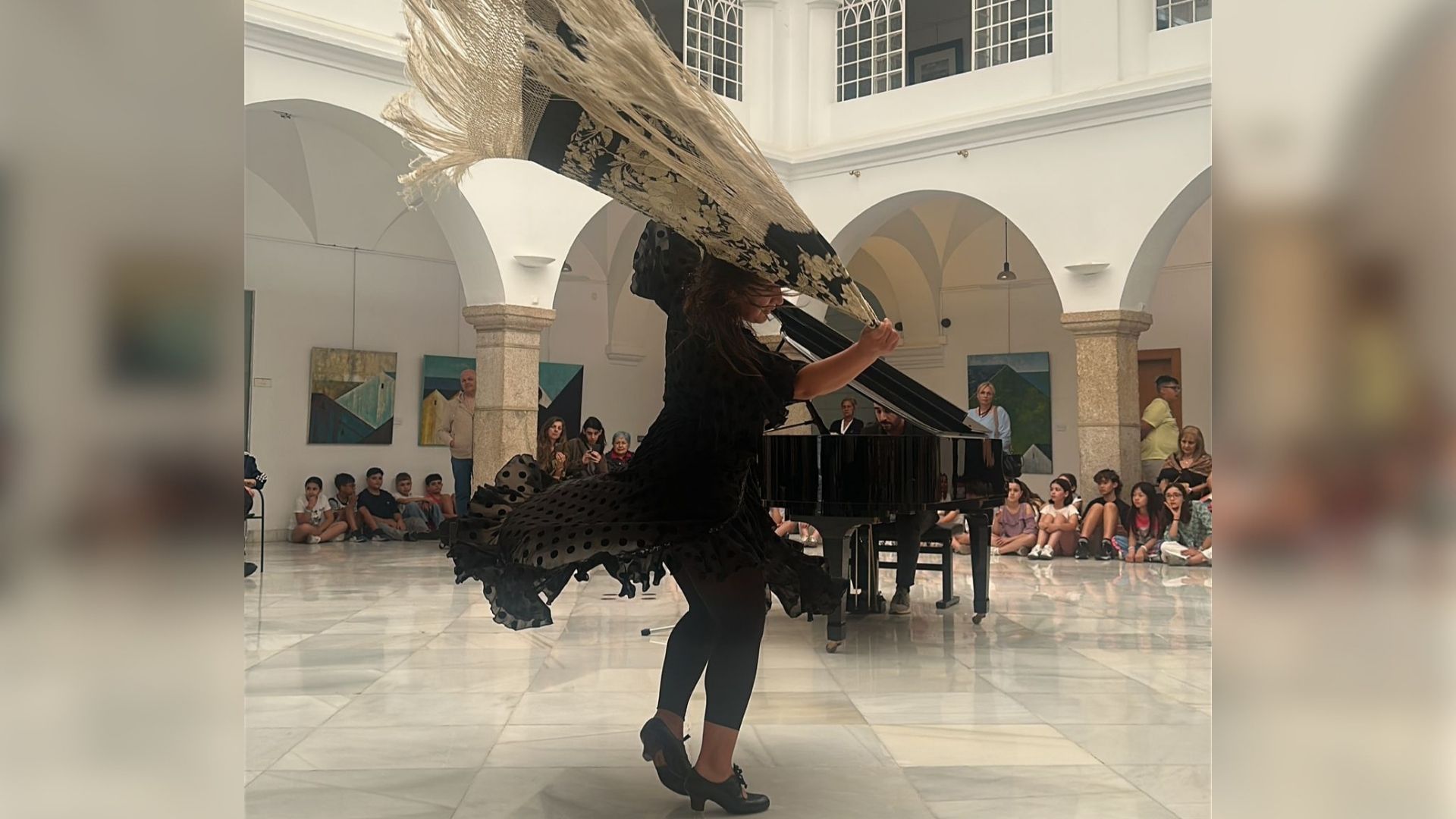 Fuensanta Blanco durante una actuación en el Día de la Danza