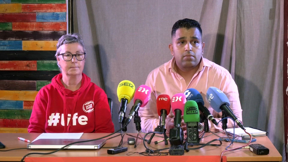 La Asociación Migrante Obrera de Extremadura ofrece una rueda de prensa