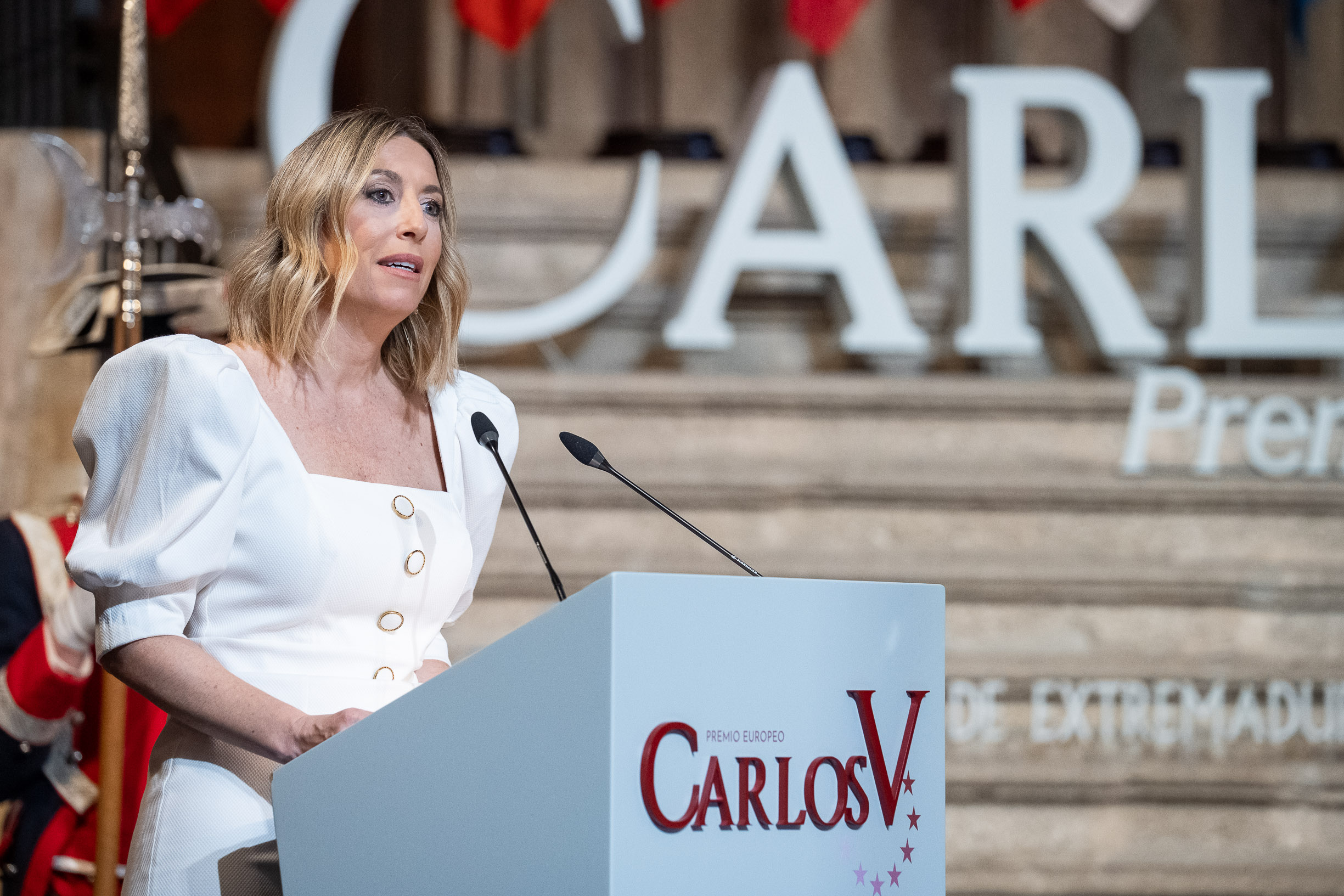 María Guardiola durante la entrega del Premio Carlos V