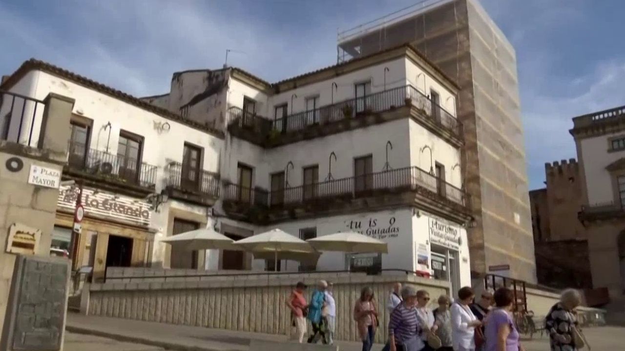 CACERES