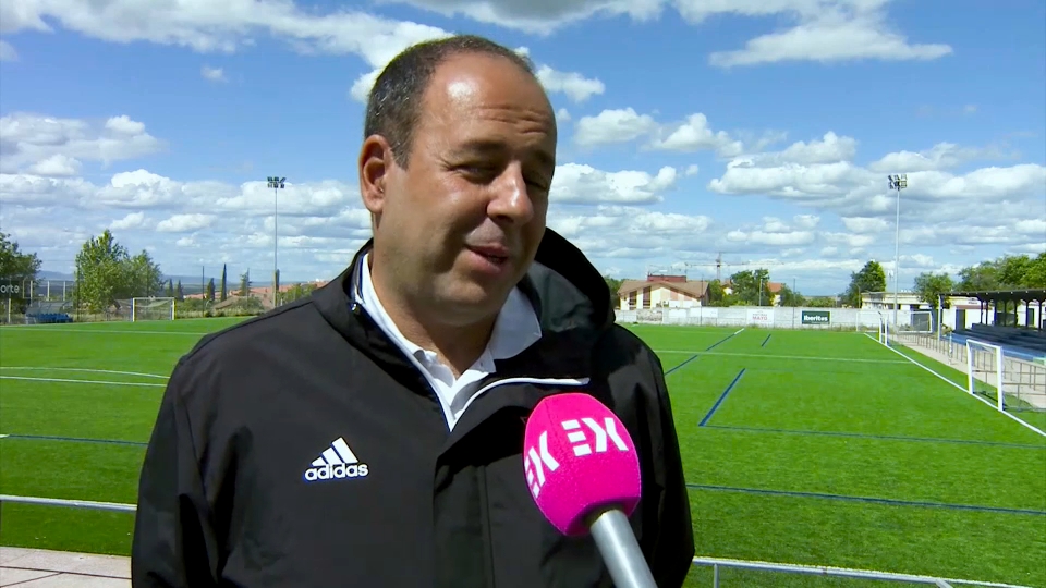 Ernesto Sánchez, entrenador del Cacereño Femenino
