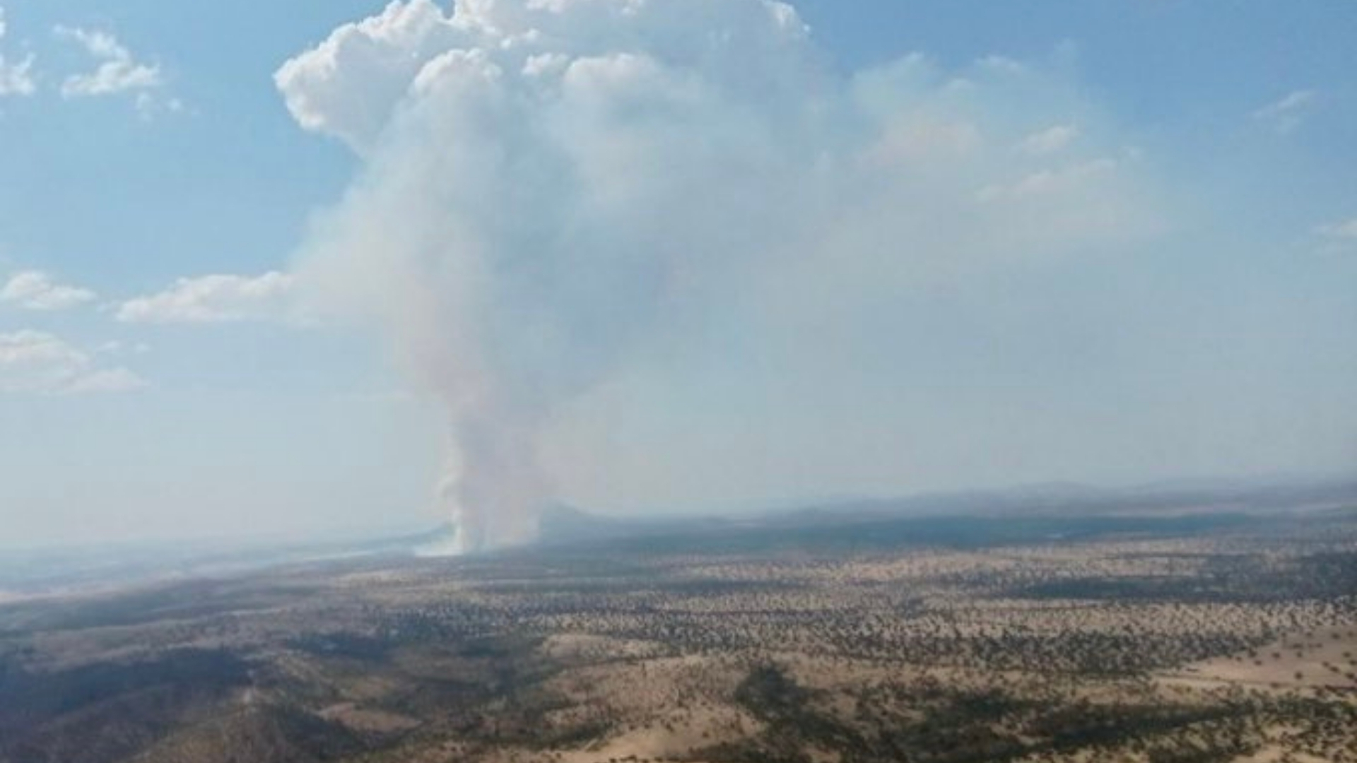 INCENDIO EN HORNACHOS