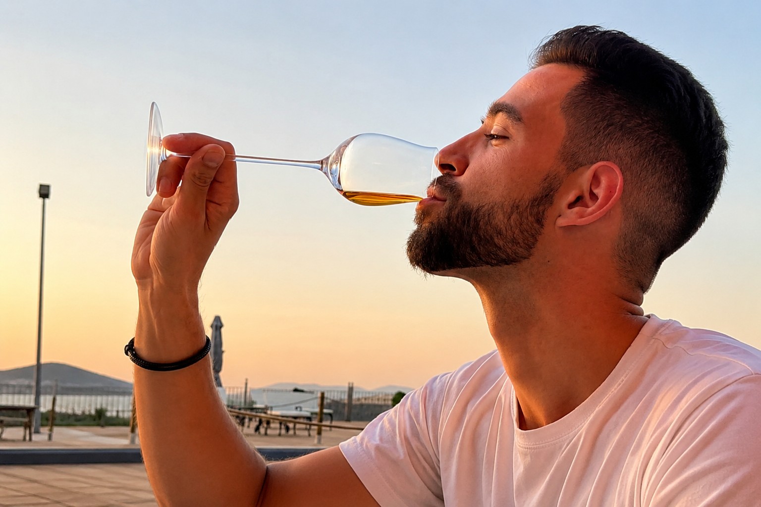 Su trabajo al frente de la carta de vinos ha convertido a Tupío en uno de los restaurantes con mayor proyección de la región.
