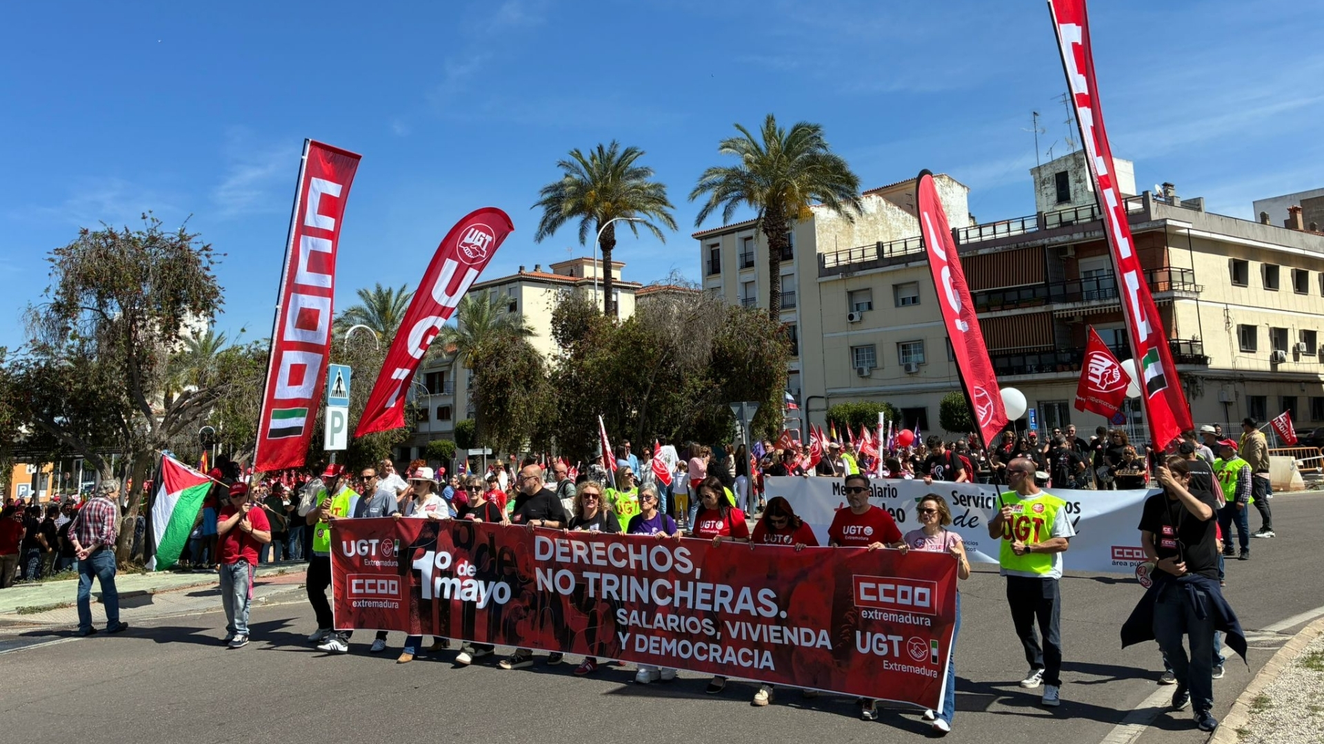 Manifestación de CCOO y UGT en Mérida con motivo del 1 de Mayo