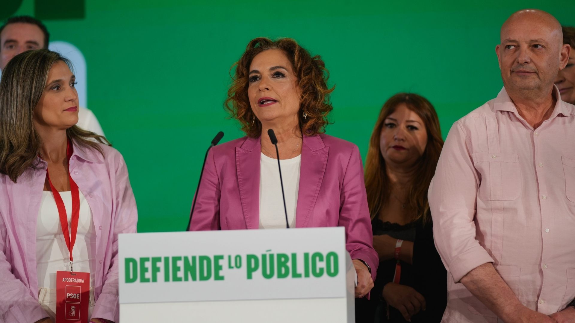 La secretaria general del PSOE-A y candidata a la Presidencia de la Junta, María Jesús Montero, valora los resultados electorales