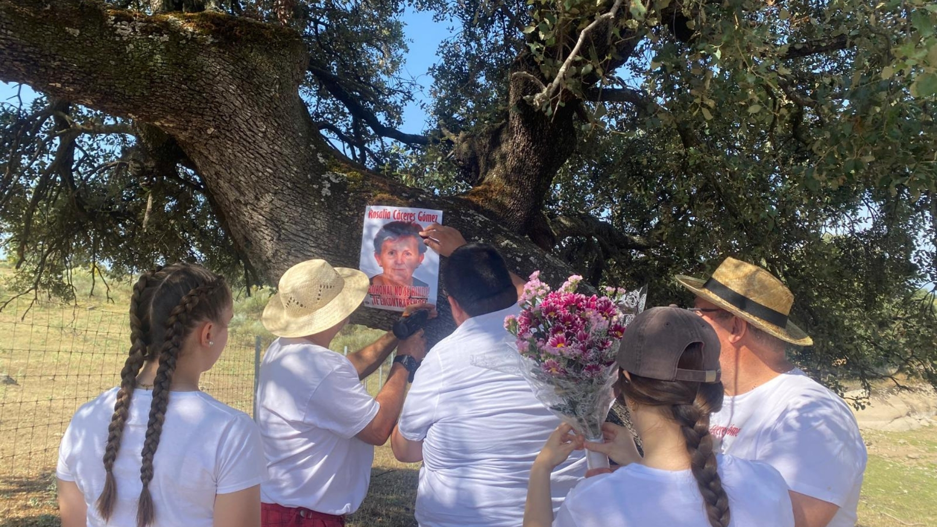 Homenaje a Rosalía Cáceres