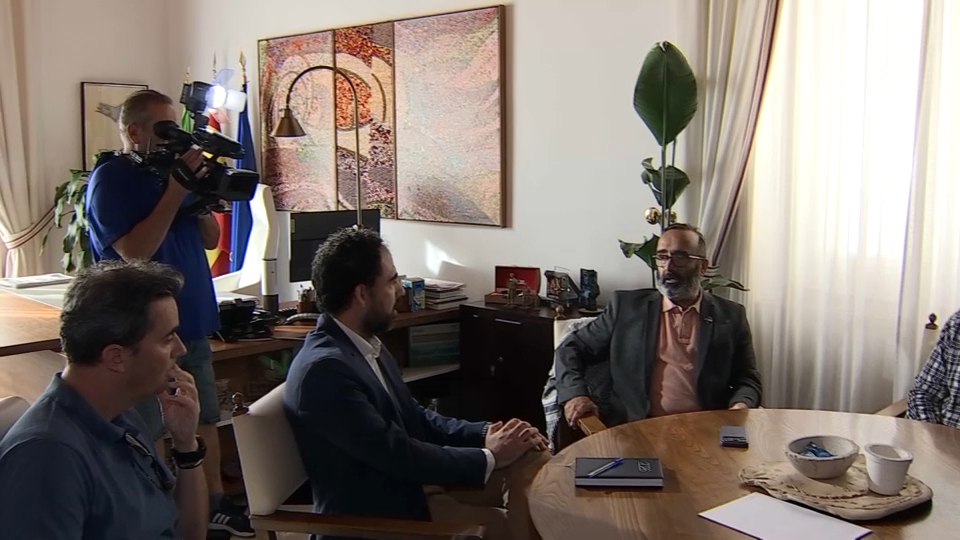 Reunión del presidente de la Diputación de Cáceres con miembros del Comité de Empresa de la Central Nuclear de Almaraz