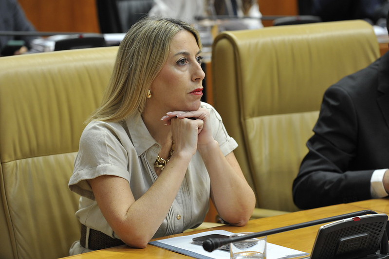 MARÍA GUARDIOLA