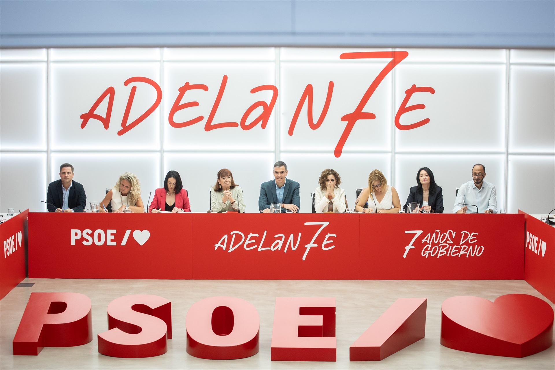 Archivo.El presidente del Gobierno, Pedro Sánchez (c), durante la reunión de la Comisión Ejecutiva Federal en la sede de Ferraz, a 7 de julio de 2025, en Madrid 