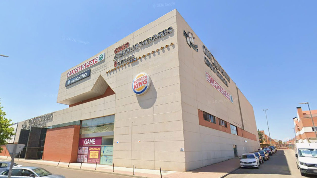 La noticia ha sido recibida con tristeza en Badajoz, donde los cines Conquistadores han sido durante décadas un punto de encuentro cultural y de ocio.