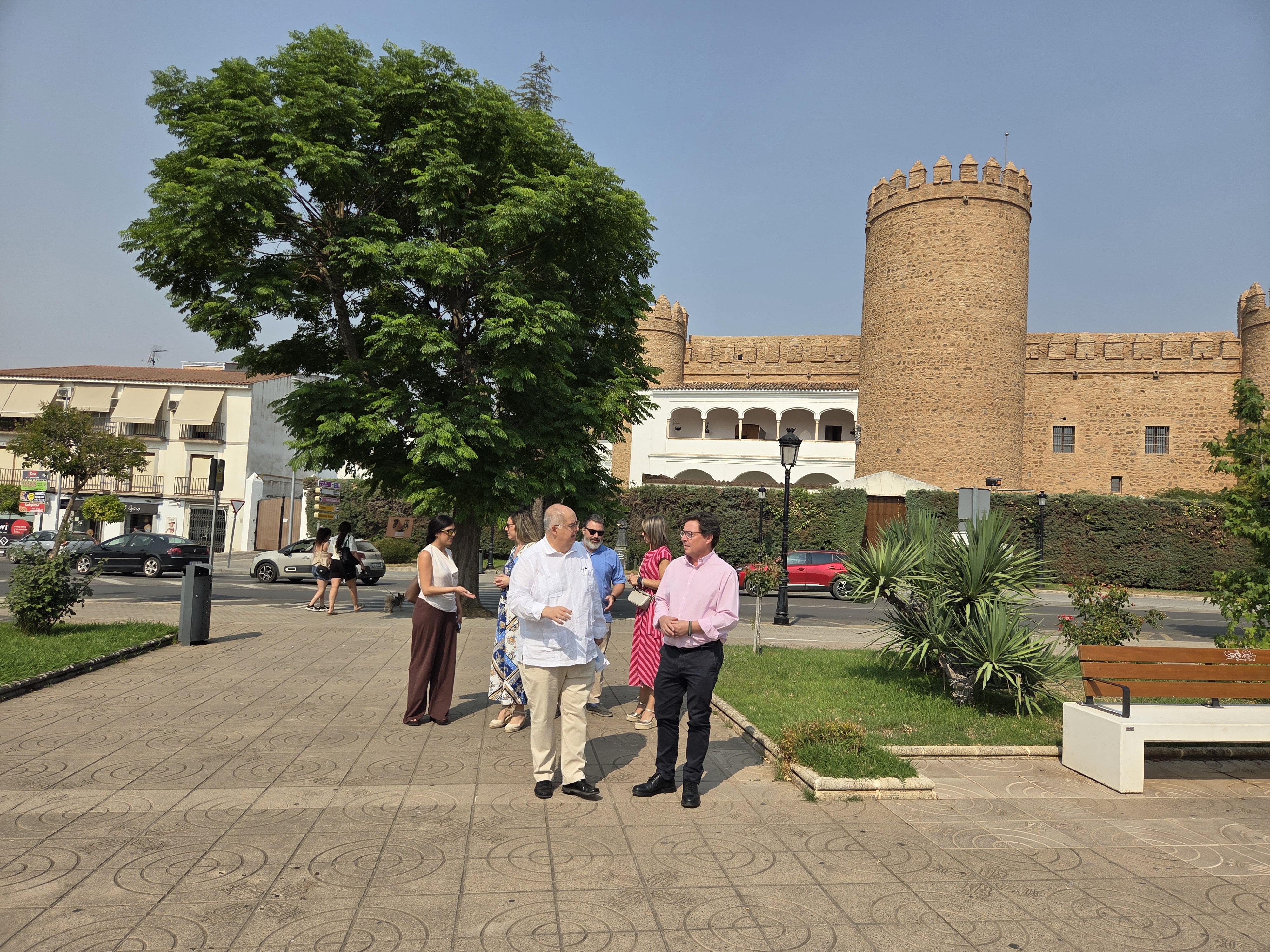La Junta destina 125.000 euros a la mejora de las zonas comerciales y del recinto ferial de Zafra
