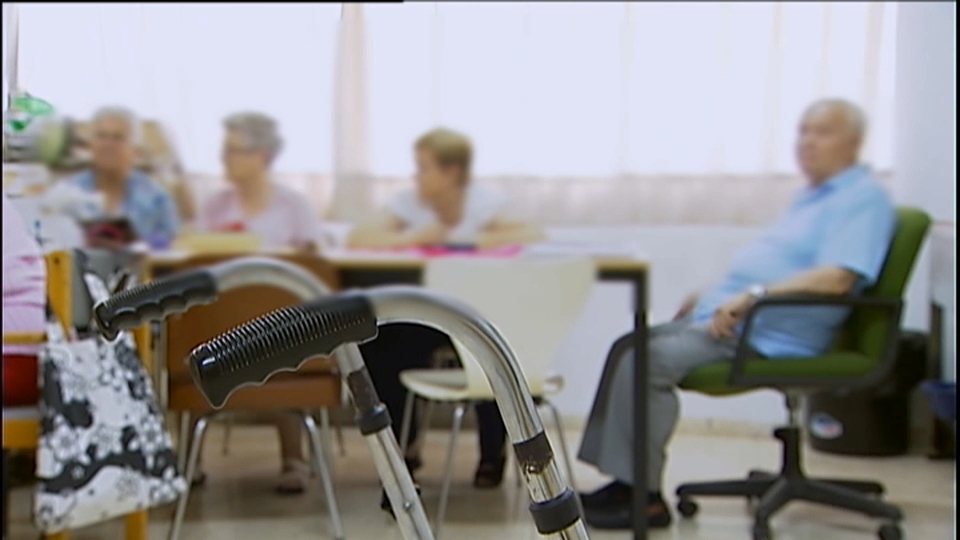 La reforma de la Dependencia inyectará 114 millones en Extremadura y creará más de 2.000 empleos