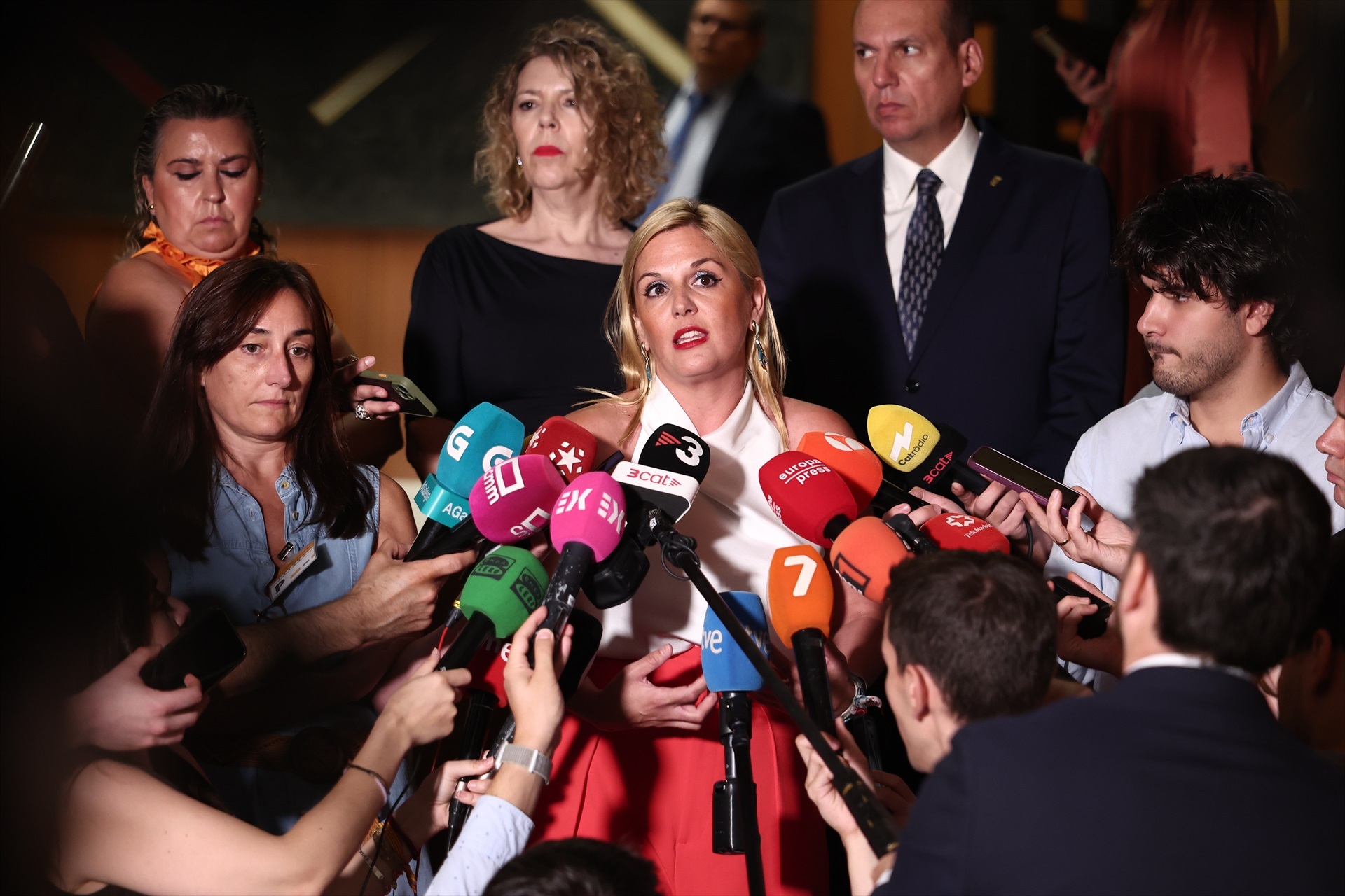 La Consejera de Hacienda de Extremadura, Elena Manzano, atiende a los medios después de una reunión del Consejo de Política Fiscal y Financiera (CPFF) en el Ministerio de Hacienda, a 6 de julio de 2026, en Madrid (España)