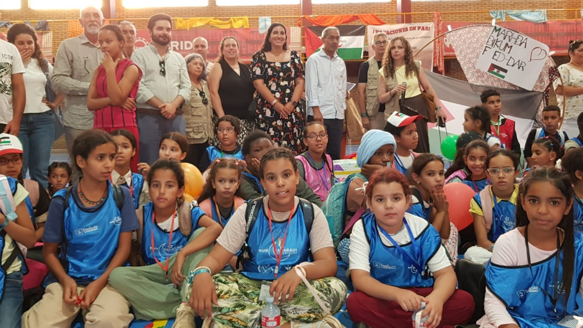 Recibimiento en Mérida a los niños saharauis del programa Vacaciones en Paz