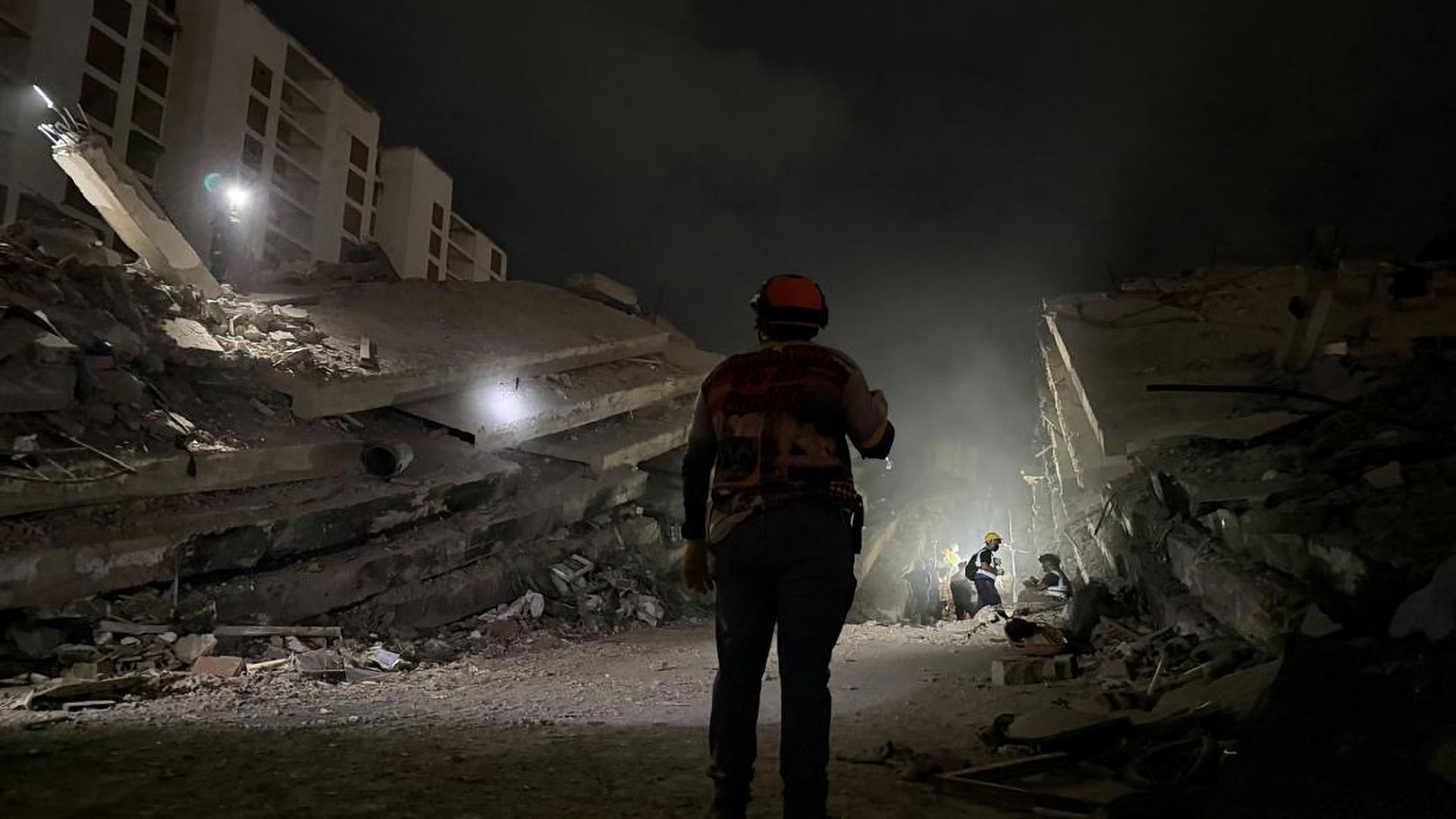 Bombero en La Guaira, Venezuela