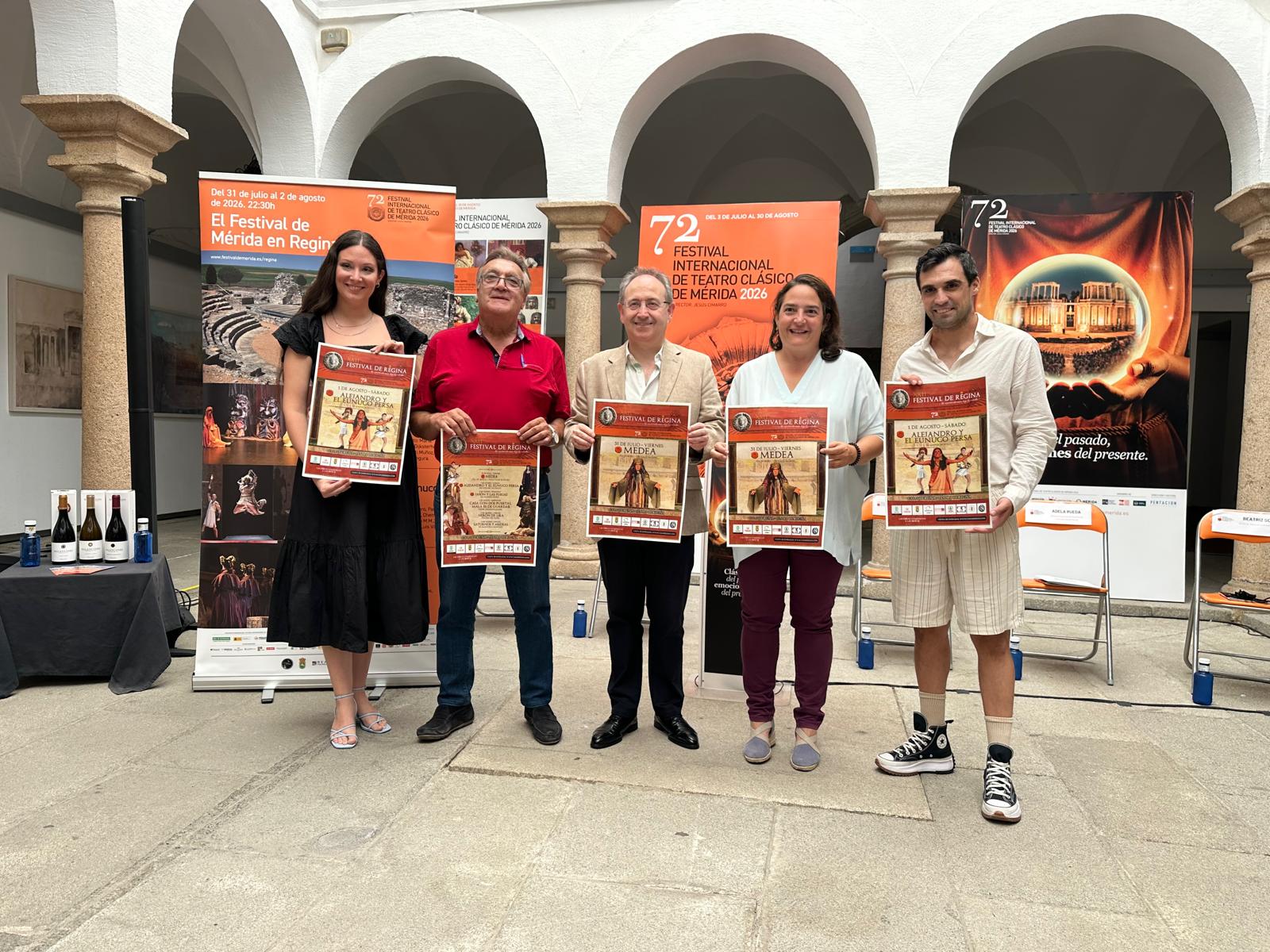 Presentación del Festival de Mérida en Regina