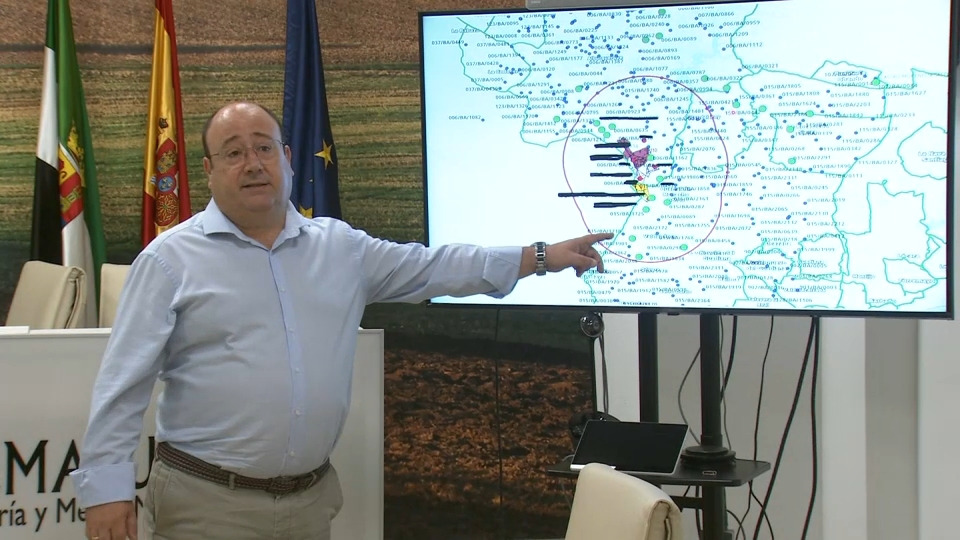 El consejero de Agricultura, Ganadería y Medio Natural, Juan José García García
