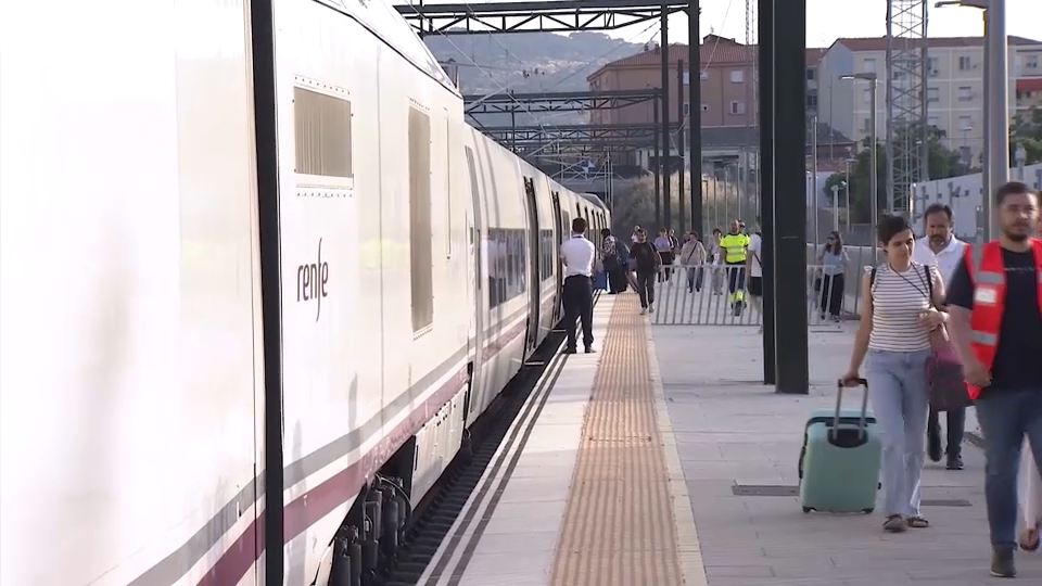 Sigue suspendida la línea ferroviaria entre Monfragüe y Cáceres